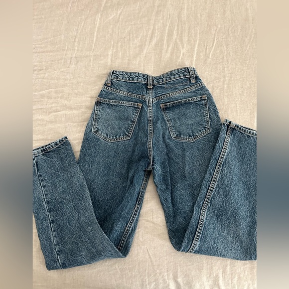Zara Mom Fit Jeans - Picture 3 of 4